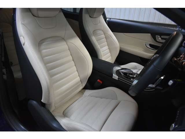 メルセデスベンツ Ｃクラス Ｃ１８０ スポーツ レザーエクスクルーシブパッケージ R1年 (関東) 99