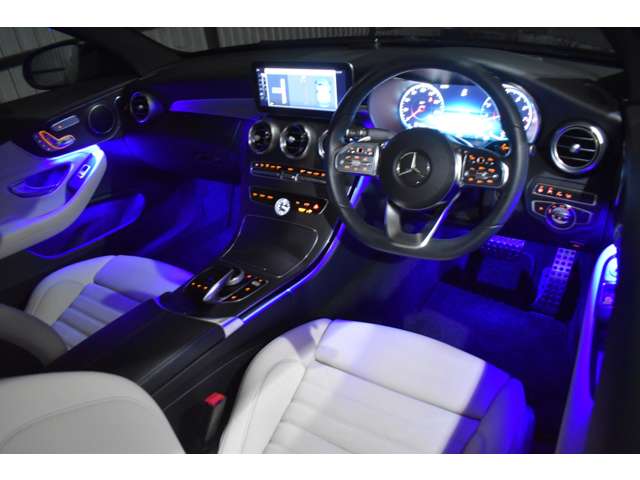 メルセデスベンツ Ｃクラス Ｃ１８０ スポーツ レザーエクスクルーシブパッケージ R1年 (関東) 99