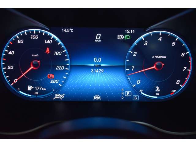 メルセデスベンツ Ｃクラス Ｃ１８０ スポーツ レザーエクスクルーシブパッケージ R1年 (関東) 99