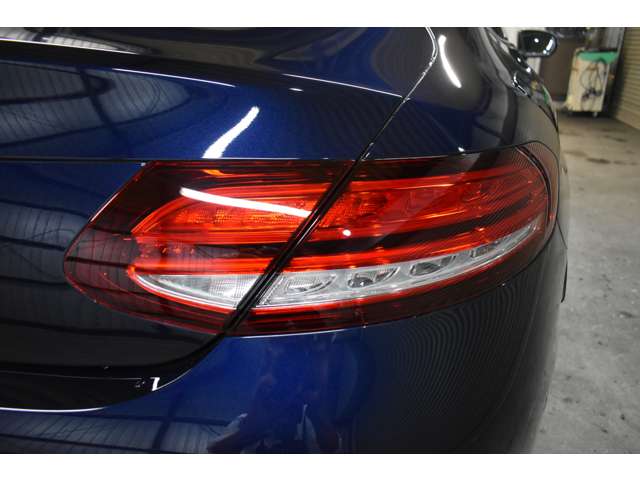 メルセデスベンツ Ｃクラス Ｃ１８０ スポーツ レザーエクスクルーシブパッケージ R1年 (関東) 99