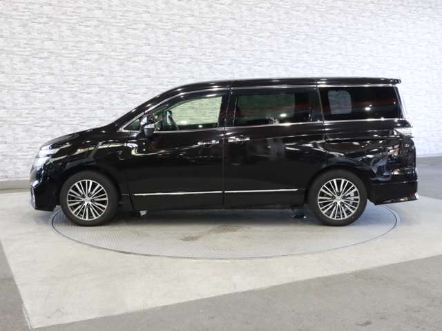 日産 エルグランド ２．５ ２５０ハイウェイスターＳ H27年 (関東) 99