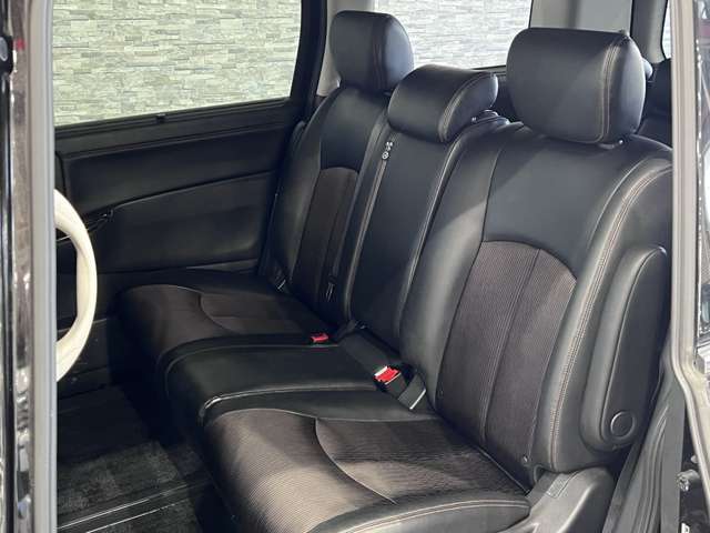 日産 エルグランド ２．５ ２５０ハイウェイスターＳ H27年 (関東) 99