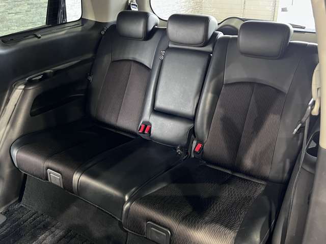 日産 エルグランド ２．５ ２５０ハイウェイスターＳ H27年 (関東) 99