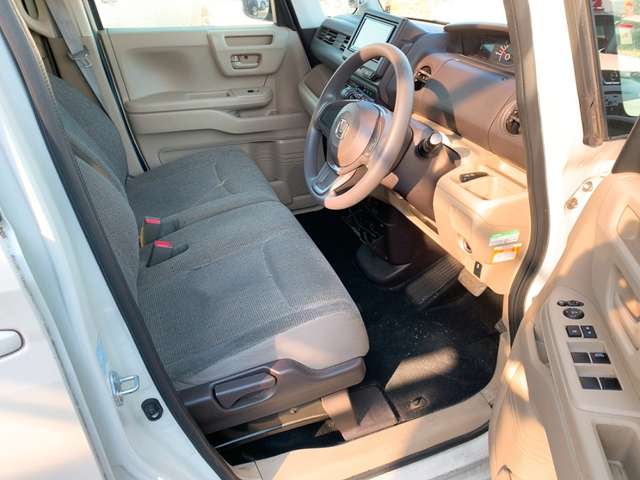 ホンダ Ｎ　ＢＯＸ ６６０ Ｇ H30年 (九州・沖縄) 99