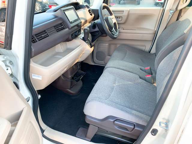 ホンダ Ｎ　ＢＯＸ ６６０ Ｇ H30年 (九州・沖縄) 99