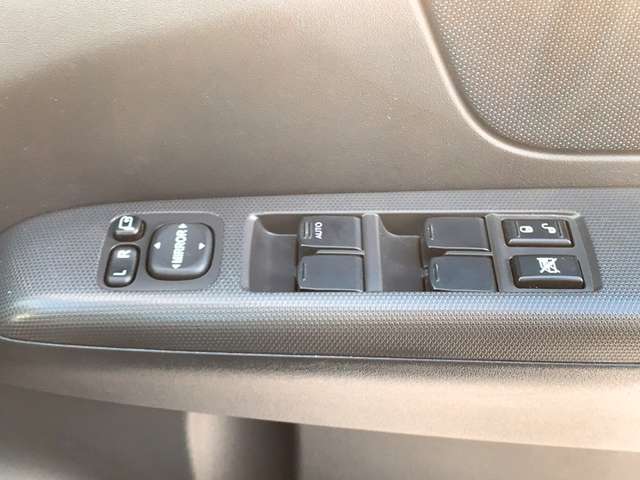 スバル ステラ ６６０ カスタムＲ リミテッド H22年 (九州・沖縄) 99