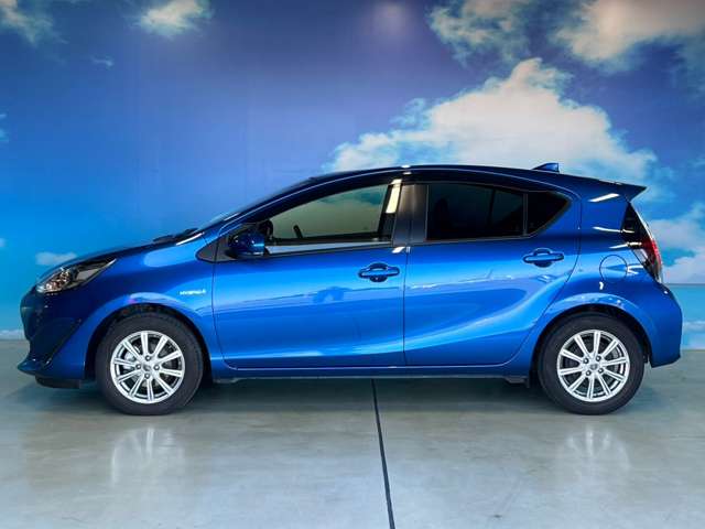 トヨタ アクア １．５ Ｓ R1年 (東北) 99