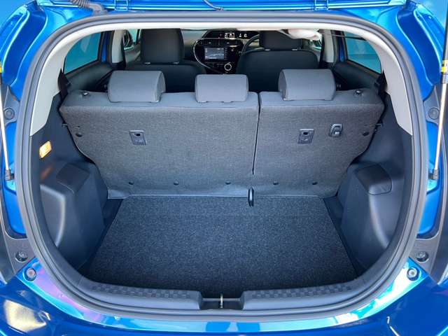 トヨタ アクア １．５ Ｓ R1年 (東北) 99