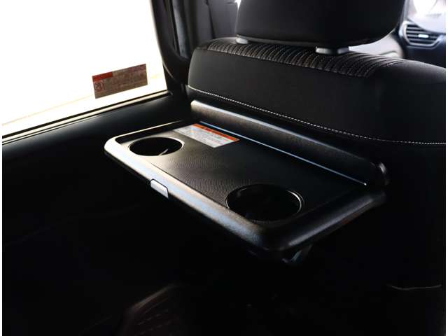 トヨタ ヴォクシー １．８ ハイブリッド ＺＳ 煌ＩＩ R2年 (関東) 99