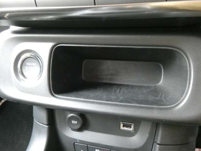 シトロエン Ｃ３ セントジェームス R1年 (関東) 99