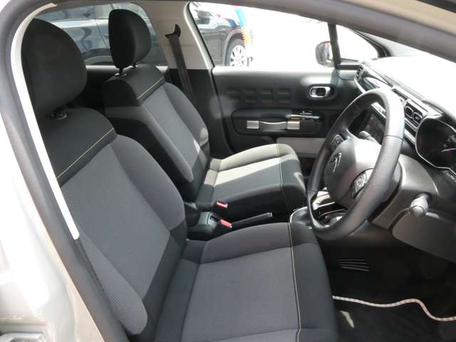 シトロエン Ｃ３ セントジェームス R1年 (関東) 99