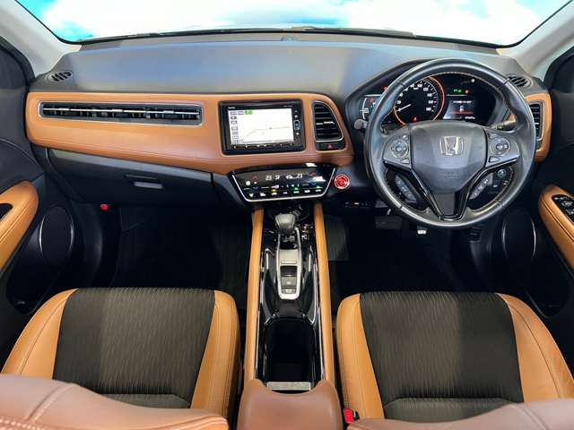 ホンダ ヴェゼル １．５ ハイブリッド Ｚ ホンダセンシング H30年 (東北) 99