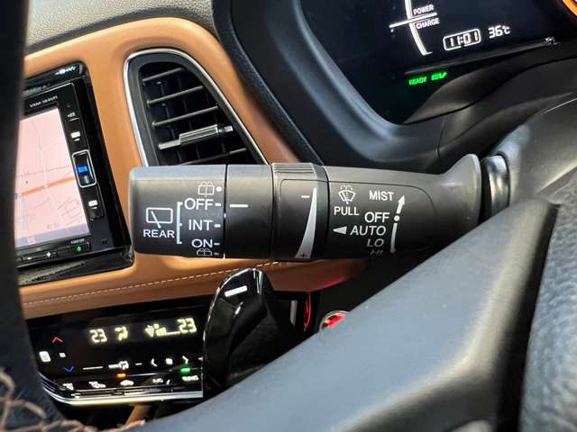 ホンダ ヴェゼル １．５ ハイブリッド Ｚ ホンダセンシング H30年 (東北) 99