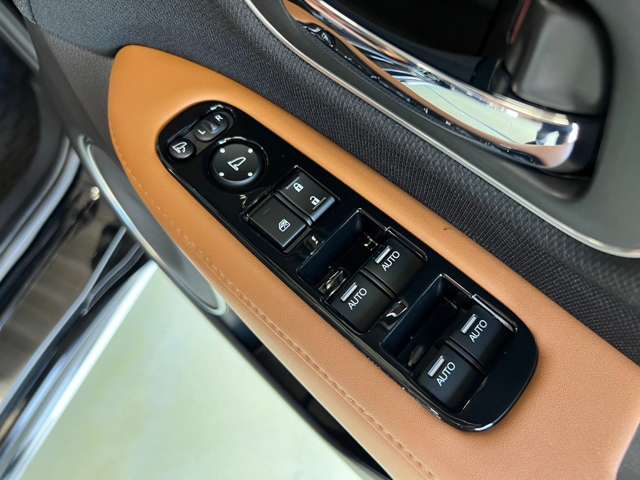 ホンダ ヴェゼル １．５ ハイブリッド Ｚ ホンダセンシング H30年 (東北) 99