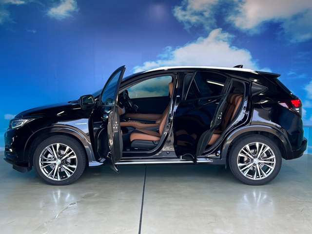 ホンダ ヴェゼル １．５ ハイブリッド Ｚ ホンダセンシング H30年 (東北) 99