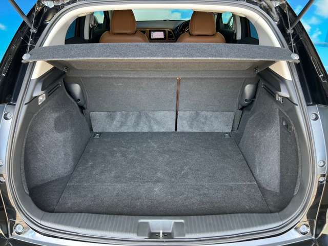 ホンダ ヴェゼル １．５ ハイブリッド Ｚ ホンダセンシング H30年 (東北) 99