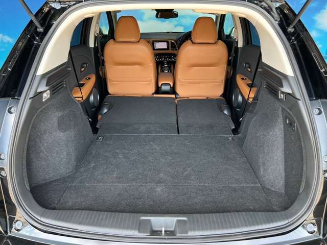 ホンダ ヴェゼル １．５ ハイブリッド Ｚ ホンダセンシング H30年 (東北) 99