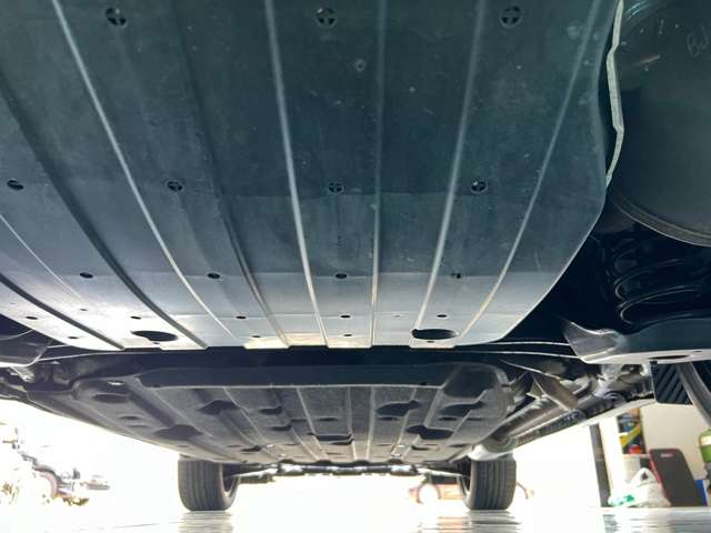 ホンダ ヴェゼル １．５ ハイブリッド Ｚ ホンダセンシング H30年 (東北) 99