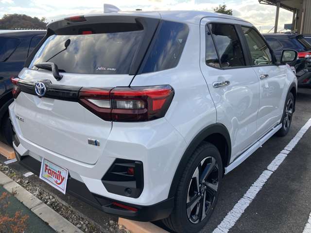 トヨタ ライズ　ハイブリッド ハイブリッド １．２ Ｚ R6年 (東海) 99