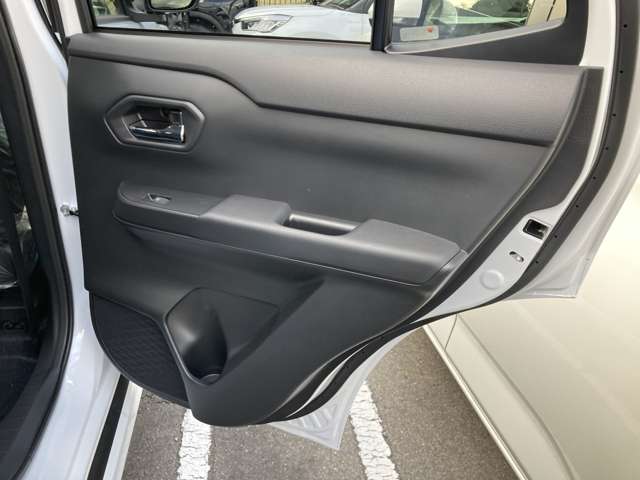 トヨタ ライズ　ハイブリッド ハイブリッド １．２ Ｚ R6年 (東海) 99