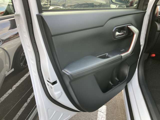 トヨタ ライズ　ハイブリッド ハイブリッド １．２ Ｚ R6年 (東海) 99