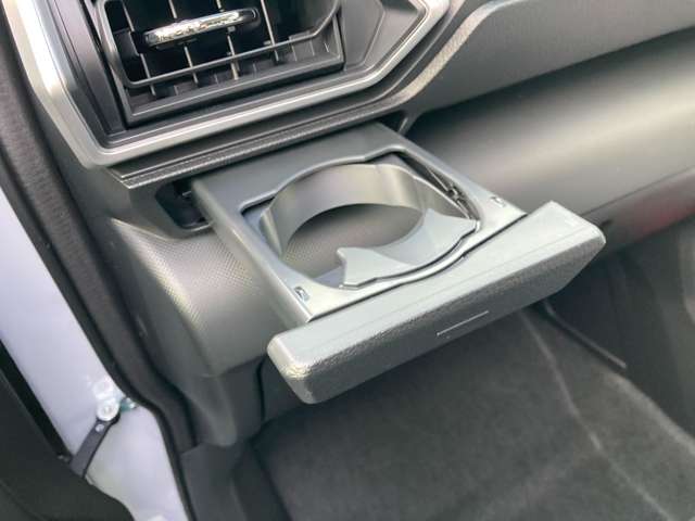 トヨタ ライズ　ハイブリッド ハイブリッド １．２ Ｚ R6年 (東海) 99