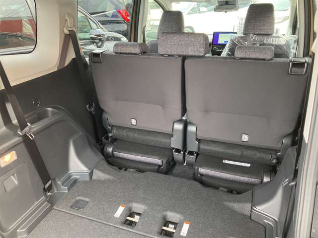 トヨタ シエンタ １．５ Ｚ R6年 (東海) 99