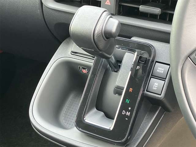 トヨタ シエンタ １．５ Ｚ R6年 (東海) 99