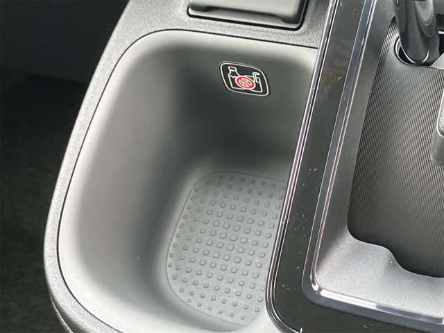 トヨタ シエンタ １．５ Ｚ R6年 (東海) 99