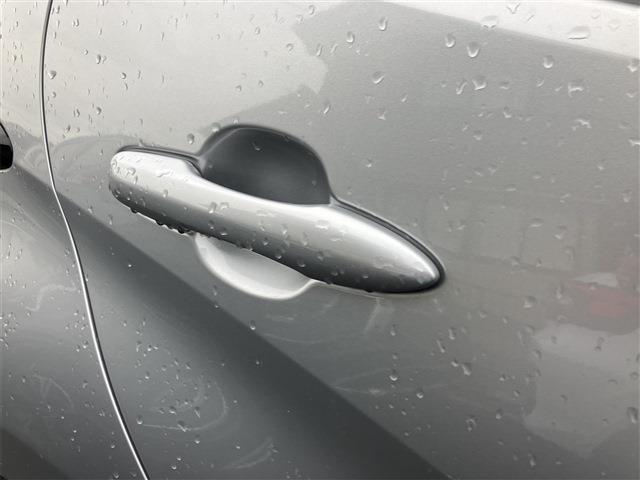 トヨタ ヤリス １．０ Ｘ R5年 (東海) 99