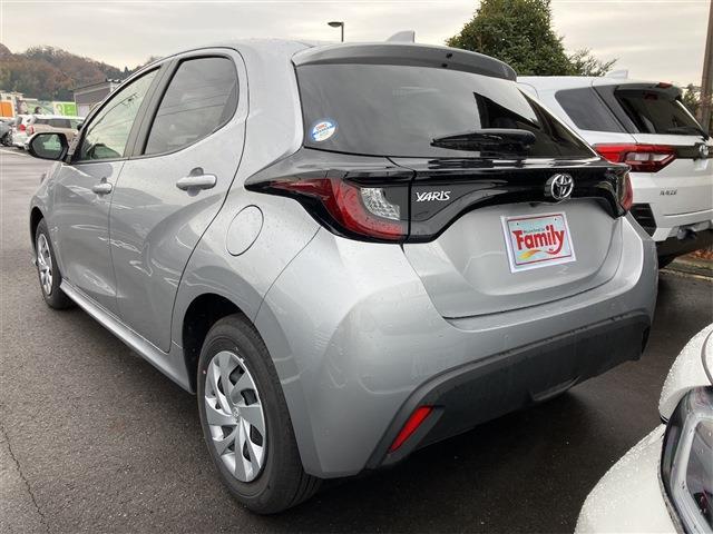 トヨタ ヤリス １．０ Ｘ R5年 (東海) 99