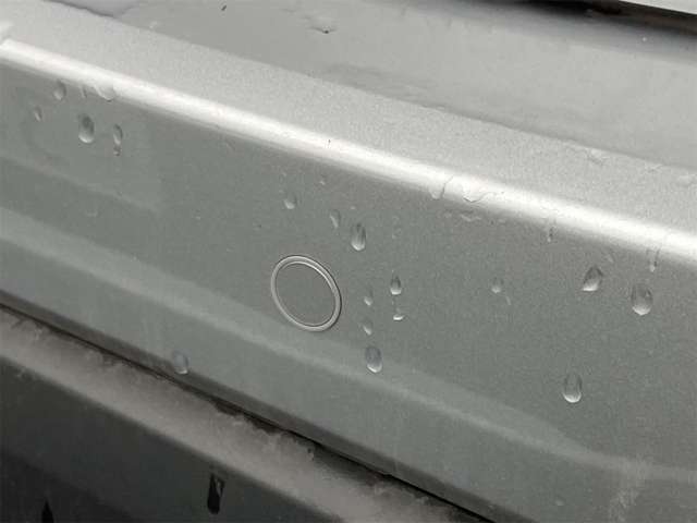 トヨタ ヤリス １．０ Ｘ R5年 (東海) 99