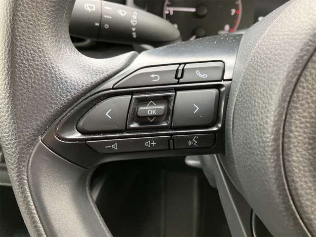 トヨタ ヤリス １．０ Ｘ R5年 (東海) 99