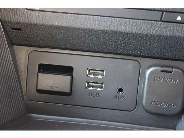 マツダ デミオ １．５ ＸＤ ツーリング ディーゼルターボ H26年 (関東) 99