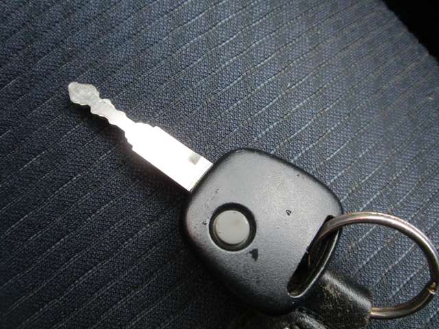 スズキ ワゴンＲ ６６０ ＦＸ ４ＷＤ H22年 (中国) 99