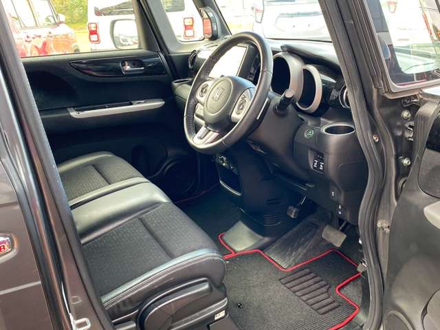 ホンダ Ｎ　ＢＯＸ ６６０ カスタムＧ ターボ Ｌパッケージ H28年 (九州・沖縄) 99