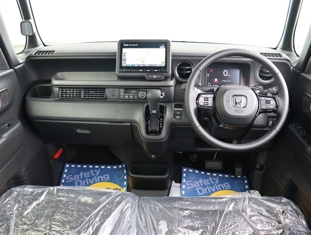 ホンダ Ｎ　ＢＯＸ カスタム ６６０ ターボ R6年 (関東) 99