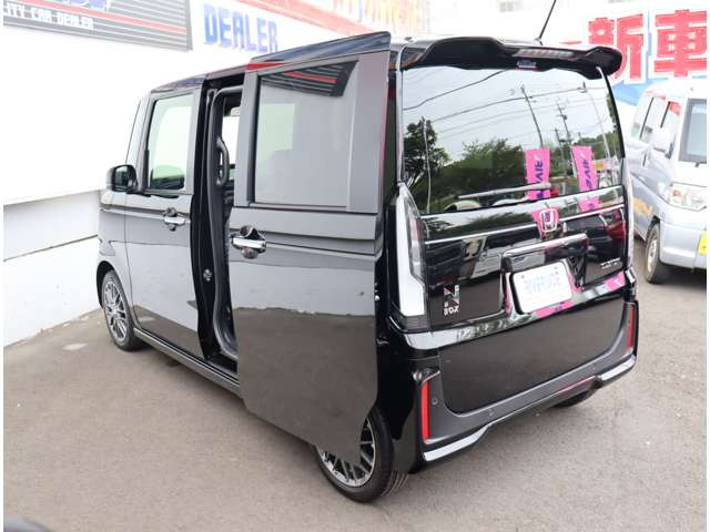 ホンダ Ｎ　ＢＯＸ カスタム ６６０ ターボ R6年 (関東) 99