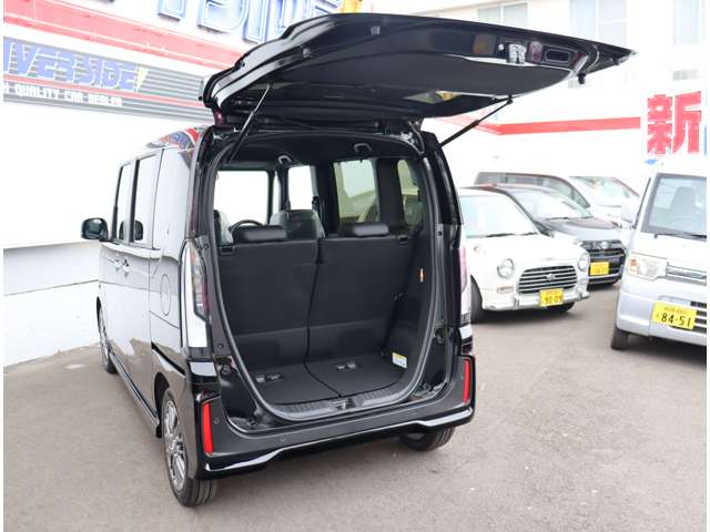 ホンダ Ｎ　ＢＯＸ カスタム ６６０ ターボ R6年 (関東) 99