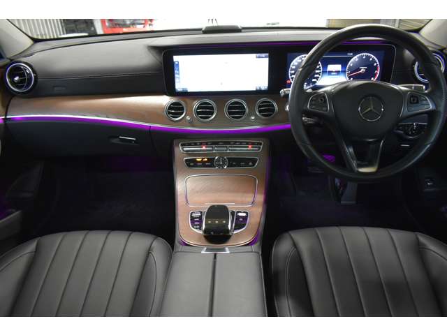 メルセデスベンツ Ｅクラス Ｅ４００ ４マチック エクスクルーシブ ４ＷＤ H29年 (関東) 99