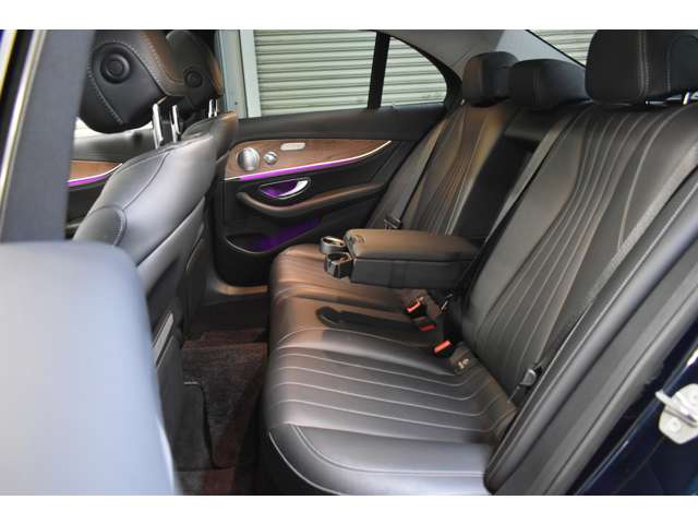 メルセデスベンツ Ｅクラス Ｅ４００ ４マチック エクスクルーシブ ４ＷＤ H29年 (関東) 99