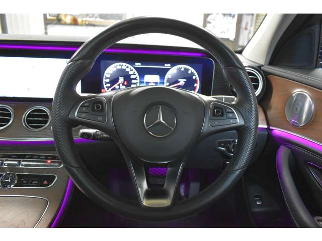 メルセデスベンツ Ｅクラス Ｅ４００ ４マチック エクスクルーシブ ４ＷＤ H29年 (関東) 99