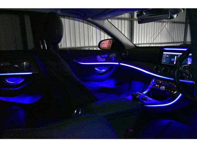 メルセデスベンツ Ｅクラス Ｅ４００ ４マチック エクスクルーシブ ４ＷＤ H29年 (関東) 99