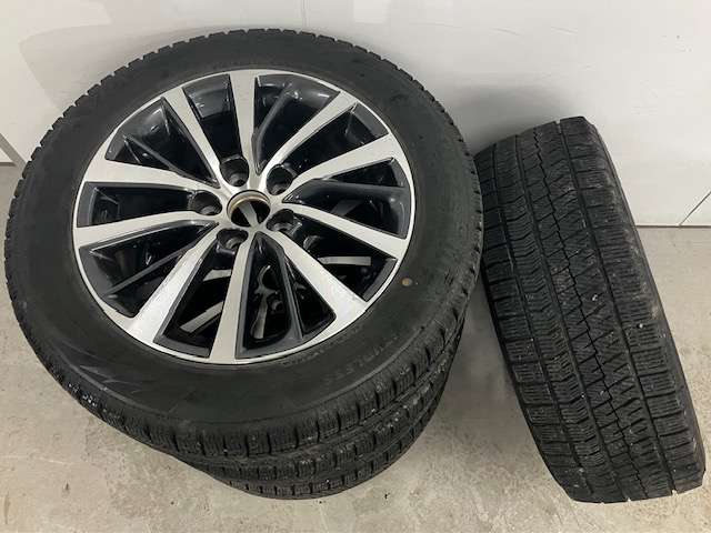 トヨタ クラウン　ハイブリッド ハイブリッド ２．５ ＲＳ アドバンス ＦＯＵＲ ４ＷＤ H30年 (北海道) 99