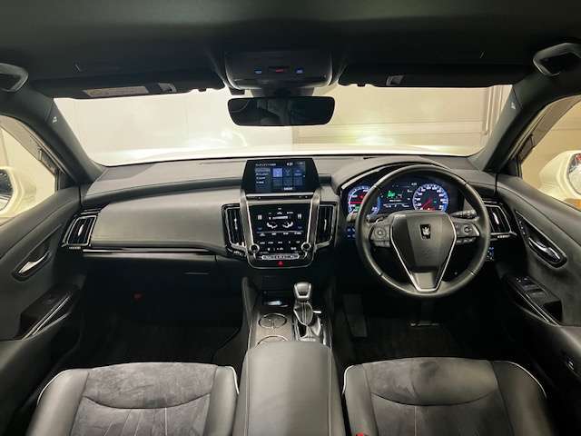 トヨタ クラウン　ハイブリッド ハイブリッド ２．５ ＲＳ アドバンス ＦＯＵＲ ４ＷＤ H30年 (北海道) 99