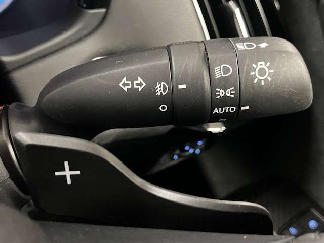 トヨタ クラウン　ハイブリッド ハイブリッド ２．５ ＲＳ アドバンス ＦＯＵＲ ４ＷＤ H30年 (北海道) 99