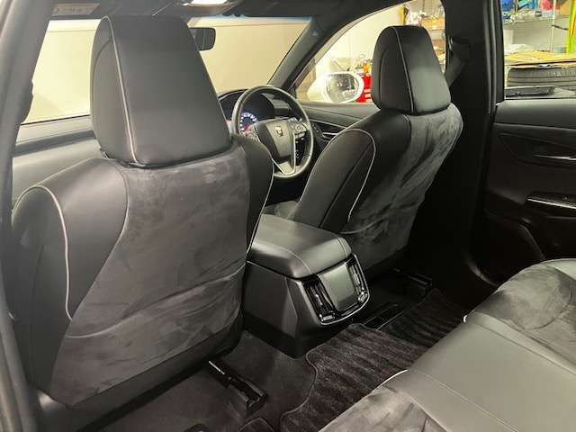 トヨタ クラウン　ハイブリッド ハイブリッド ２．５ ＲＳ アドバンス ＦＯＵＲ ４ＷＤ H30年 (北海道) 99