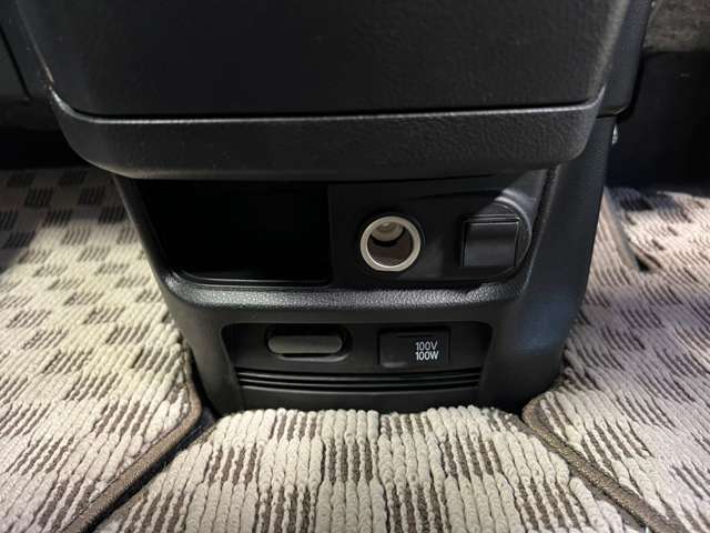 日産 セレナ ２．０ ハイウェイスター Ｇ エアロモード Ｓ－ＨＹＢＲＩＤ アドバンスドセーフティ パッケージ H27年 (東北) 99