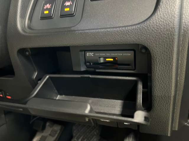 日産 セレナ ２．０ ハイウェイスター Ｇ エアロモード Ｓ－ＨＹＢＲＩＤ アドバンスドセーフティ パッケージ H27年 (東北) 99