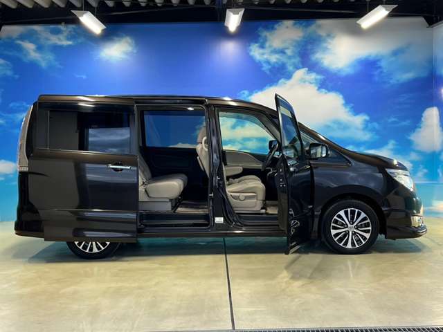 日産 セレナ ２．０ ハイウェイスター Ｇ エアロモード Ｓ－ＨＹＢＲＩＤ アドバンスドセーフティ パッケージ H27年 (東北) 99